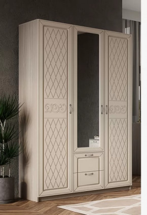 Шкаф трехдверный с зеркалом "Париж" № 2 в Урае - uraj.mebel-tymen.ru | фото